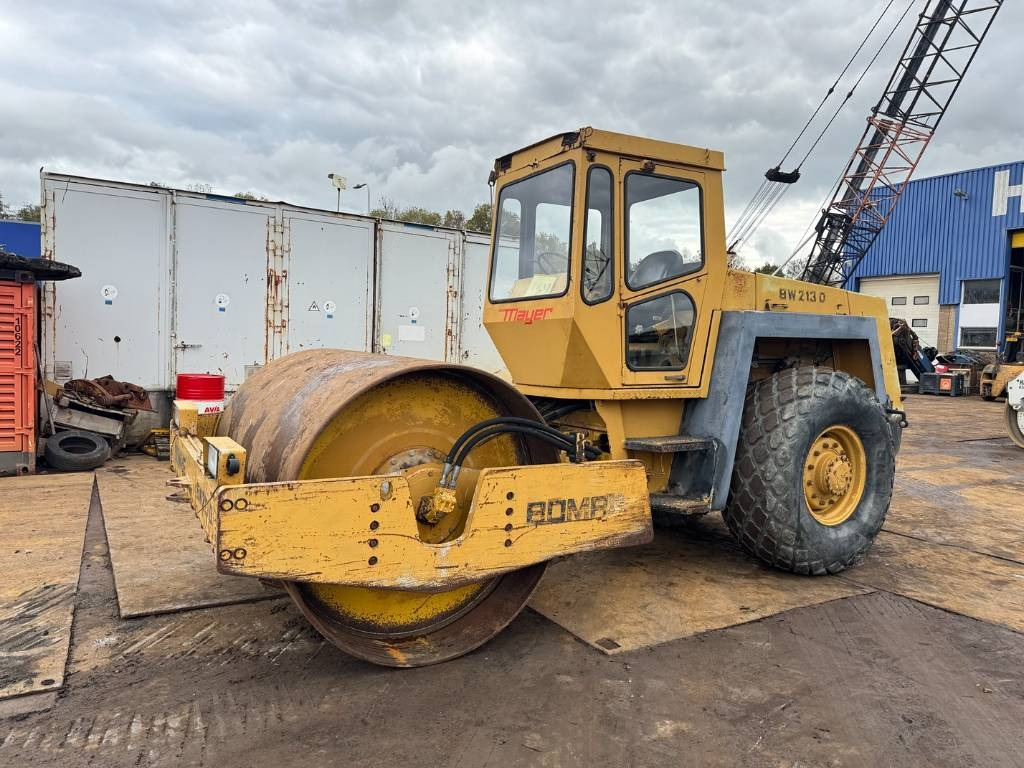 Bomag BW 213 D - Kompaktor: slika 1 Bomag BW 213 D - Kompaktor: slika 1