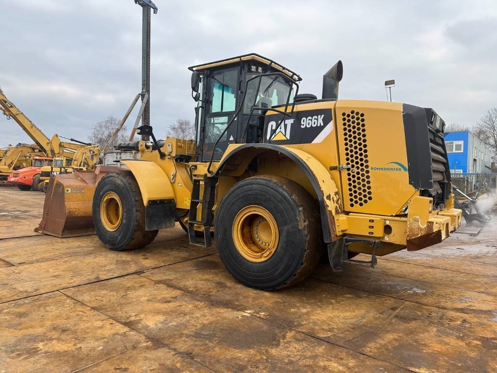 CAT 966 K - Utovarivač točkaš: slika 3 CAT 966 K - Utovarivač točkaš: slika 3