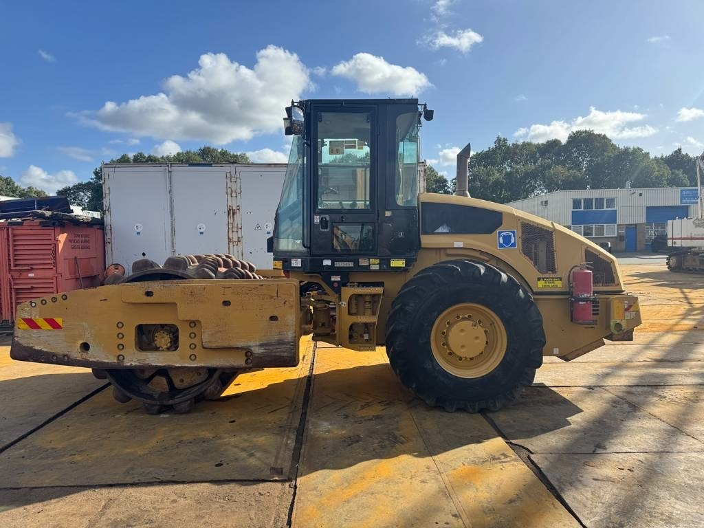 CAT CP 76 - Kompaktor: slika 2 CAT CP 76 - Kompaktor: slika 2