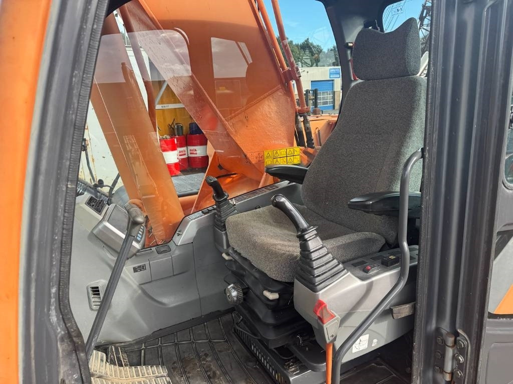 Bager Doosan DX 300 LC ( 4.690 original hours 18M long reach ): slika 26