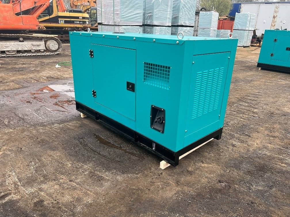 Ricardo 20KVA 16KW SILENT GENERATOR 3 PHASE 50HZ 400V NEW - Set generatora: slika 5 Ricardo 20KVA 16KW SILENT GENERATOR 3 PHASE 50HZ 400V NEW - Set generatora: slika 5