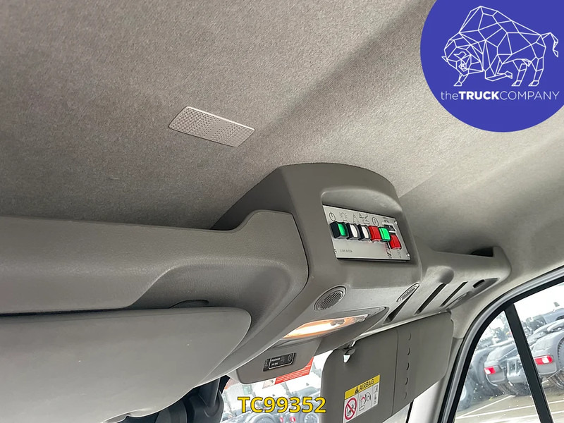 Renault Master 145.35 cc - Dostavno vozilo: slika 3 Renault Master 145.35 cc - Dostavno vozilo: slika 3
