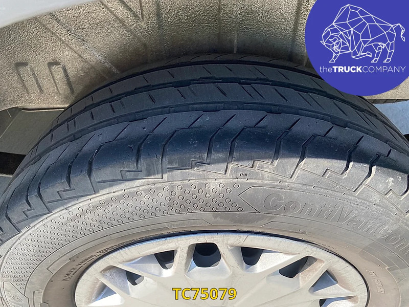Ford Transit 2.2 TDCI L2 H2 AIRCO - Furgon: slika 5 Ford Transit 2.2 TDCI L2 H2 AIRCO - Furgon: slika 5