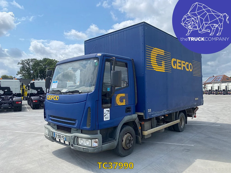 Iveco EUROCARGO - Kamion sa zatvorenim sandukom: slika 1 Iveco EUROCARGO - Kamion sa zatvorenim sandukom: slika 1