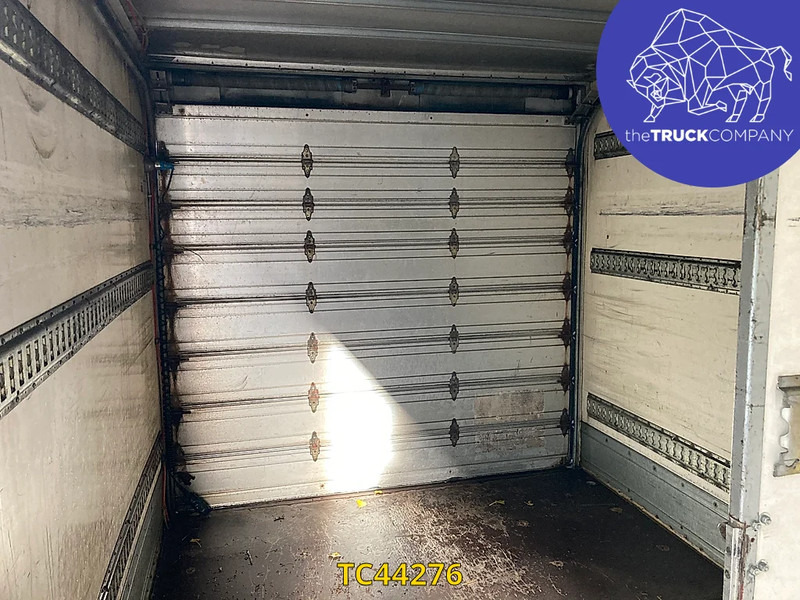 Iveco EuroCargo 100 E15 - Kamion sa zatvorenim sandukom: slika 4 Iveco EuroCargo 100 E15 - Kamion sa zatvorenim sandukom: slika 4