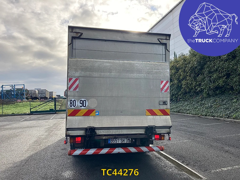 Iveco EuroCargo 100 E15 - Kamion sa zatvorenim sandukom: slika 3 Iveco EuroCargo 100 E15 - Kamion sa zatvorenim sandukom: slika 3