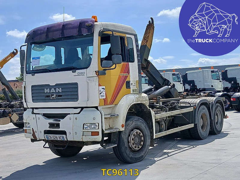MAN TGA 390 - Kamion za prevoz kontejnera/ Kamion sa promenjivim sandukom: slika 1 MAN TGA 390 - Kamion za prevoz kontejnera/ Kamion sa promenjivim sandukom: slika 1