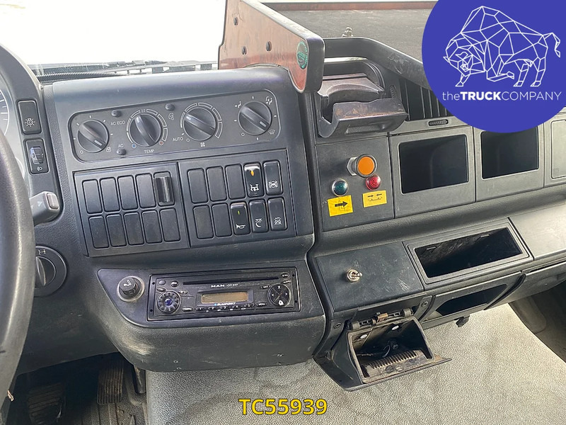 MAN TGA 430 - Kamion za prevoz kontejnera/ Kamion sa promenjivim sandukom: slika 4 MAN TGA 430 - Kamion za prevoz kontejnera/ Kamion sa promenjivim sandukom: slika 4