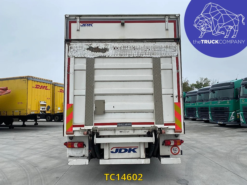 Mercedes-Benz Antos 1827 - Kamion sa zatvorenim sandukom: slika 3 Mercedes-Benz Antos 1827 - Kamion sa zatvorenim sandukom: slika 3