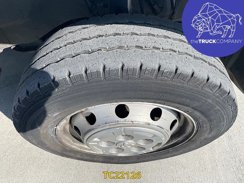 Peugeot Expert met laadklep - Dostavno vozilo sa zatvorenim sandukom: slika 2 Peugeot Expert met laadklep - Dostavno vozilo sa zatvorenim sandukom: slika 2