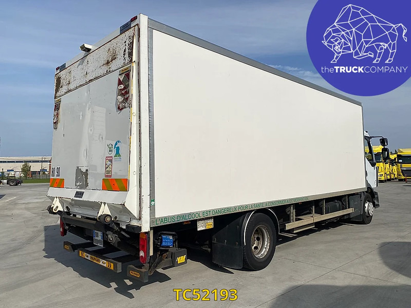 Renault D 210 - Kamion sa zatvorenim sandukom: slika 4 Renault D 210 - Kamion sa zatvorenim sandukom: slika 4