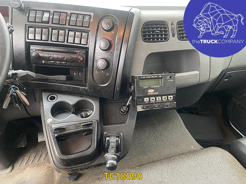 Renault D 240 - Hladnjača: slika 4 Renault D 240 - Hladnjača: slika 4