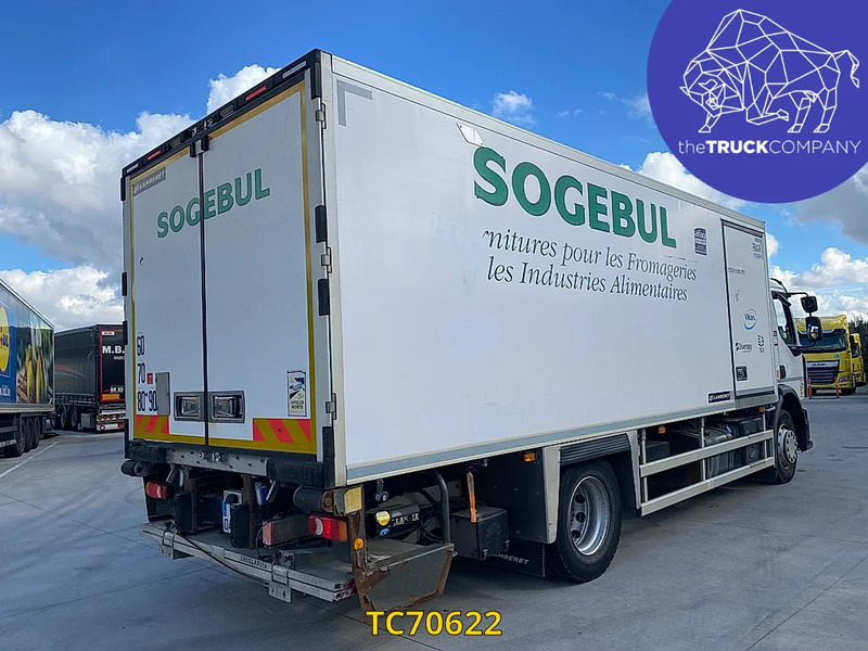 Renault D 320 - Kamion sa zatvorenim sandukom: slika 4 Renault D 320 - Kamion sa zatvorenim sandukom: slika 4