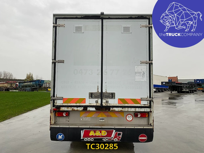 Renault Midlum 220 - Kamion sa zatvorenim sandukom: slika 3 Renault Midlum 220 - Kamion sa zatvorenim sandukom: slika 3