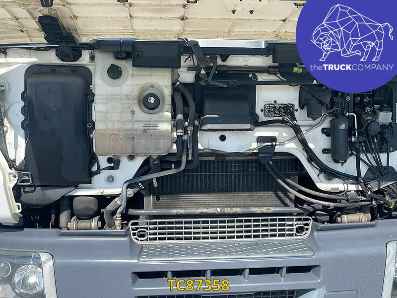 Renault Premium 320 - Kamion za prevoz kontejnera/ Kamion sa promenjivim sandukom: slika 5 Renault Premium 320 - Kamion za prevoz kontejnera/ Kamion sa promenjivim sandukom: slika 5