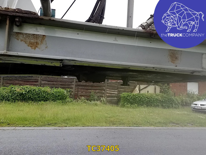 Renders - Poluprikolica mikser: slika 3 Renders - Poluprikolica mikser: slika 3