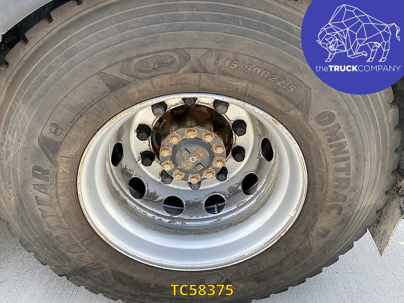 DAF 85 CF 510 - Tegljač: slika 4 DAF 85 CF 510 - Tegljač: slika 4