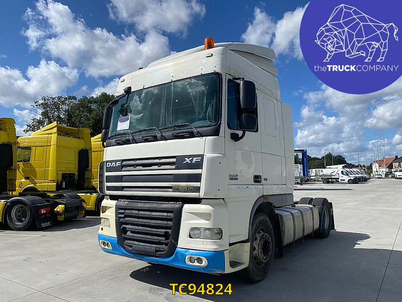 DAF XF 105 460 - Tegljač: slika 1 DAF XF 105 460 - Tegljač: slika 1