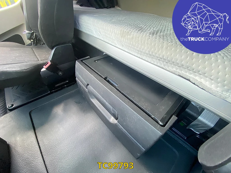 Tegljač Mercedes-Benz Actros 1843: slika 7