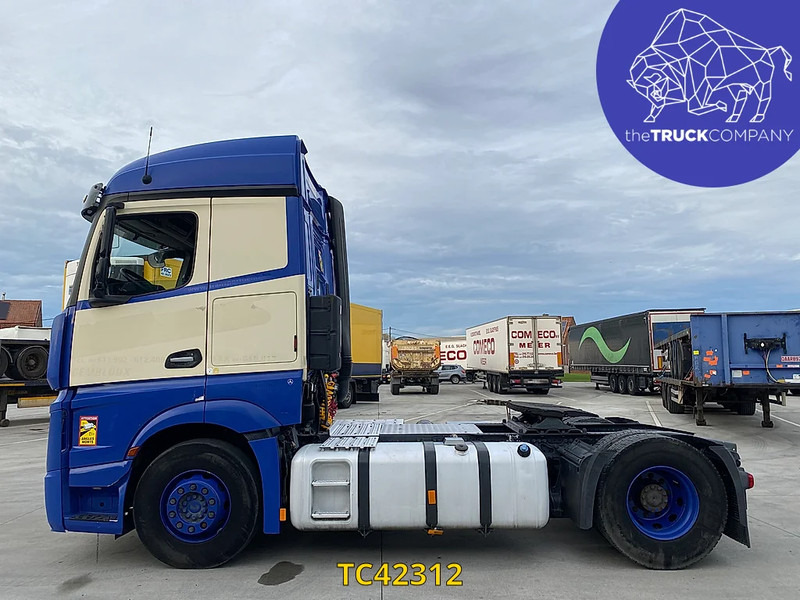 Mercedes-Benz Actros 1845 - Tegljač: slika 2 Mercedes-Benz Actros 1845 - Tegljač: slika 2