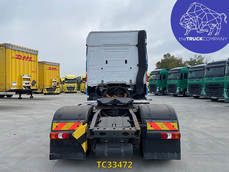 Mercedes-Benz Actros 1945 - Tegljač: slika 4 Mercedes-Benz Actros 1945 - Tegljač: slika 4