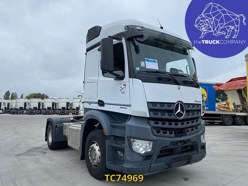 Mercedes-Benz Arocs 1943 Mercedes-Benz Arocs 1943: slika 8 Mercedes-Benz Arocs 1943 Mercedes-Benz Arocs 1943: slika 8