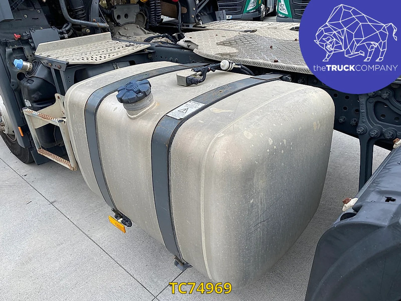 Mercedes-Benz Arocs 1943 Mercedes-Benz Arocs 1943: slika 12 Mercedes-Benz Arocs 1943 Mercedes-Benz Arocs 1943: slika 12