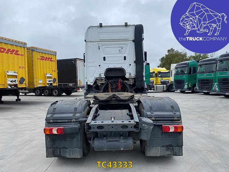 Mercedes-Benz Arocs 1943 - Tegljač: slika 4 Mercedes-Benz Arocs 1943 - Tegljač: slika 4