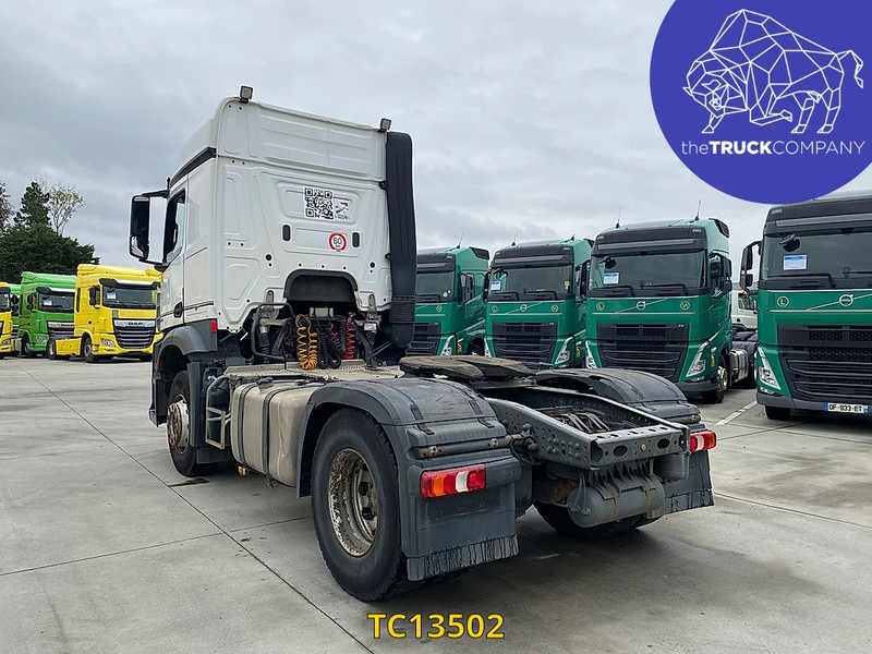 Mercedes-Benz Arocs 1943 - Tegljač: slika 3 Mercedes-Benz Arocs 1943 - Tegljač: slika 3