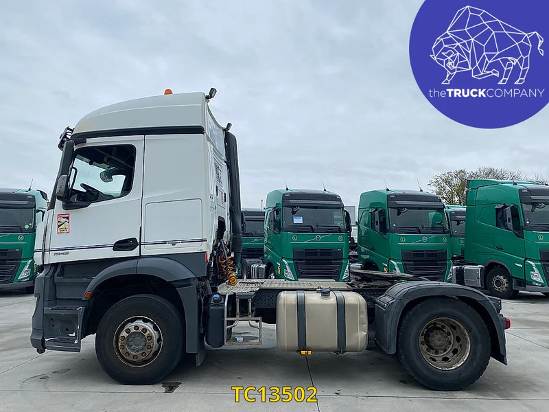 Mercedes-Benz Arocs 1943 - Tegljač: slika 2 Mercedes-Benz Arocs 1943 - Tegljač: slika 2