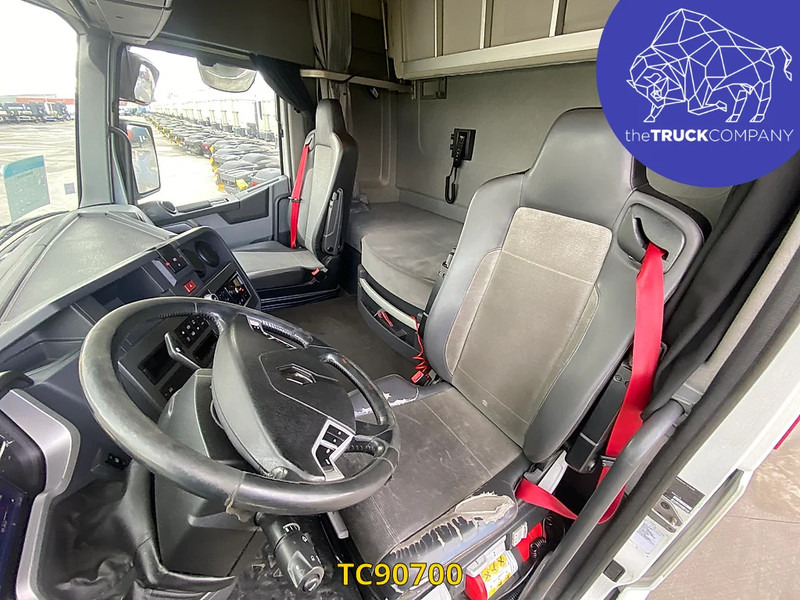 Renault T 460 - Tegljač: slika 5 Renault T 460 - Tegljač: slika 5