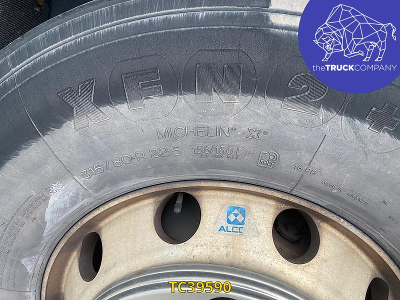 Volvo FM 410 - Kamion za prevoz stoke: slika 3 Volvo FM 410 - Kamion za prevoz stoke: slika 3
