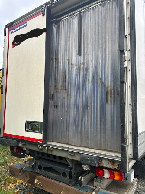 MERCEDES-BENZ 1524 - Hladnjača: slika 5 MERCEDES-BENZ 1524 - Hladnjača: slika 5