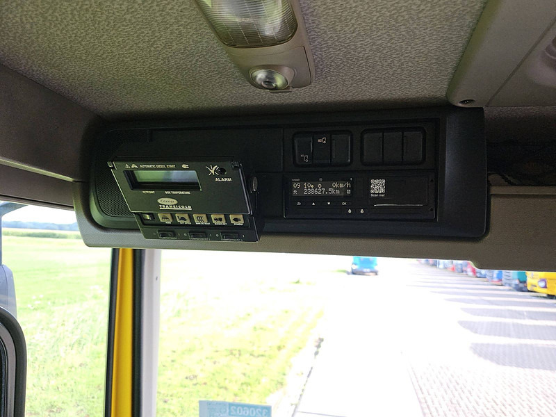 DAF CF 220 CARRIER LIFT DOORS DAF CF 220 CARRIER LIFT DOORS: slika 11