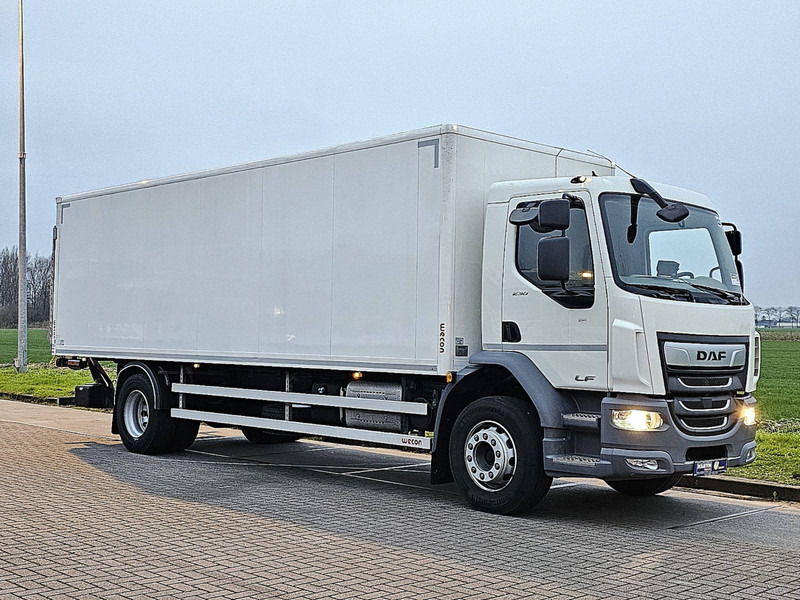 DAF LF 230 19T MANUAL AIRCO - Kamion sa zatvorenim sandukom: slika 5 DAF LF 230 19T MANUAL AIRCO - Kamion sa zatvorenim sandukom: slika 5