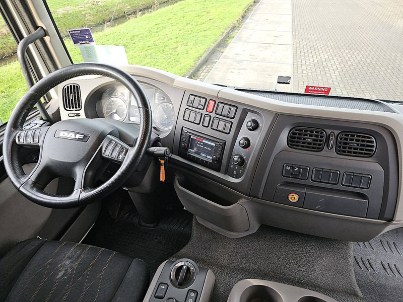 DAF LF 260 16T AIRCO TAILLIFT DAF LF 260 16T AIRCO TAILLIFT: slika 8 DAF LF 260 16T AIRCO TAILLIFT DAF LF 260 16T AIRCO TAILLIFT: slika 8