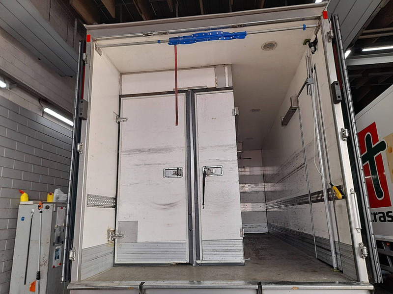 DAF LF 55.220 11.9T MULTITEMP LIFT DAF LF 55.220 11.9T MULTITEMP LIFT: slika 15 DAF LF 55.220 11.9T MULTITEMP LIFT DAF LF 55.220 11.9T MULTITEMP LIFT: slika 15