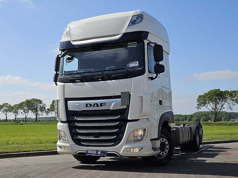 DAF XF 480 SSC 6X2 FAR INTARDER - Kamion sa golom šasijom i zatvorenom kabinom: slika 1 DAF XF 480 SSC 6X2 FAR INTARDER - Kamion sa golom šasijom i zatvorenom kabinom: slika 1