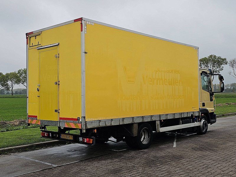 Iveco 80E16 EUROCARGO MANUAL AIRCO - Kamion sa zatvorenim sandukom: slika 3 Iveco 80E16 EUROCARGO MANUAL AIRCO - Kamion sa zatvorenim sandukom: slika 3