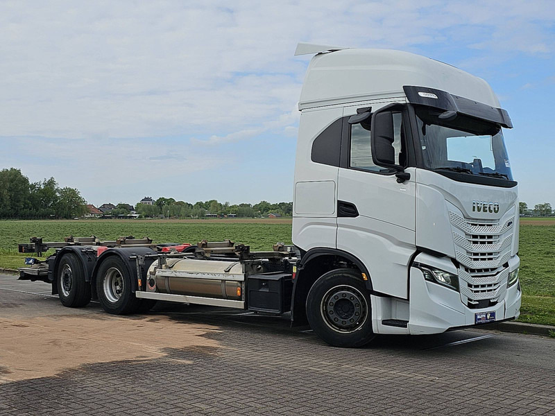 Iveco S-WAY AS260S46 LNG INT. STEERAXLE - Kamion za prevoz kontejnera/ Kamion sa promenjivim sandukom: slika 5 Iveco S-WAY AS260S46 LNG INT. STEERAXLE - Kamion za prevoz kontejnera/ Kamion sa promenjivim sandukom: slika 5