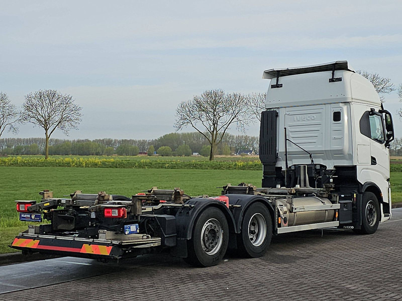 Iveco S-WAY AS260S46 LNG INT. STEERAXLE - Kamion za prevoz kontejnera/ Kamion sa promenjivim sandukom: slika 3 Iveco S-WAY AS260S46 LNG INT. STEERAXLE - Kamion za prevoz kontejnera/ Kamion sa promenjivim sandukom: slika 3