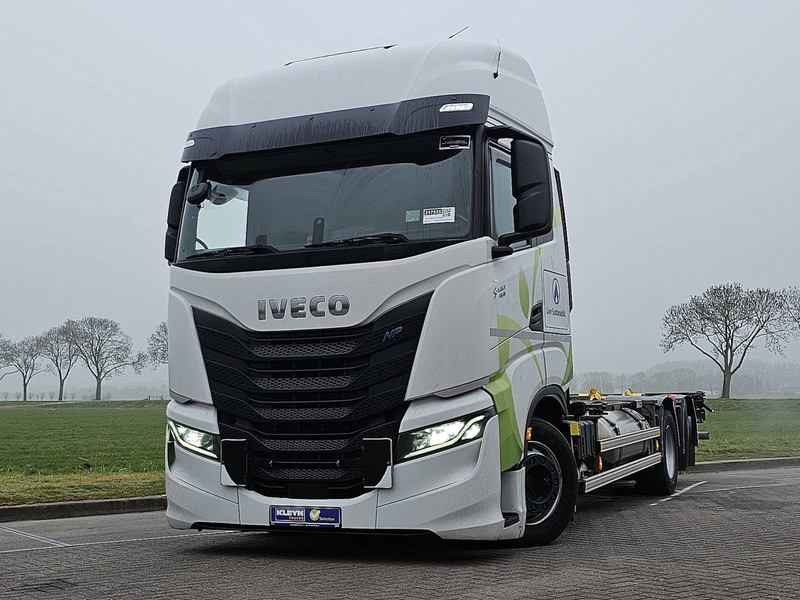 Iveco S-WAY AS260S46 LNG INT. STEERAXLE - Kamion za prevoz kontejnera/ Kamion sa promenjivim sandukom: slika 1 Iveco S-WAY AS260S46 LNG INT. STEERAXLE - Kamion za prevoz kontejnera/ Kamion sa promenjivim sandukom: slika 1