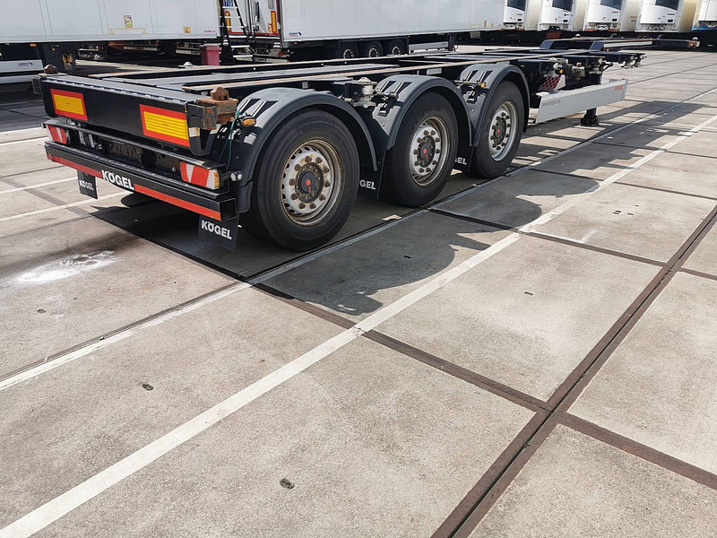 Kögel S24-2 PORT40 SIMPLEX SAF DISC LIFT - Poluprikolica za prevoz kontejnera/ Poluprikolica sa promenjivim sandukom: slika 2 Kögel S24-2 PORT40 SIMPLEX SAF DISC LIFT - Poluprikolica za prevoz kontejnera/ Poluprikolica sa promenjivim sandukom: slika 2
