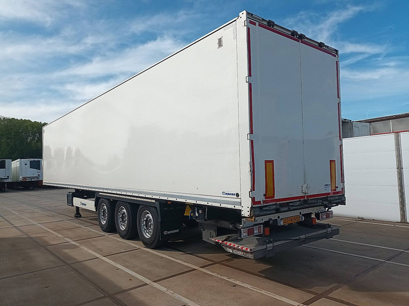 Krone SD DRYLINER 2T TAILLIFT LBW KLEP - Poluprikolica sa zatvorenim sandukom: slika 5 Krone SD DRYLINER 2T TAILLIFT LBW KLEP - Poluprikolica sa zatvorenim sandukom: slika 5