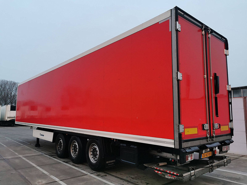 Krone TKS TAILLIFT LIFT AXLE - Poluprikolica hladnjače: slika 5 Krone TKS TAILLIFT LIFT AXLE - Poluprikolica hladnjače: slika 5