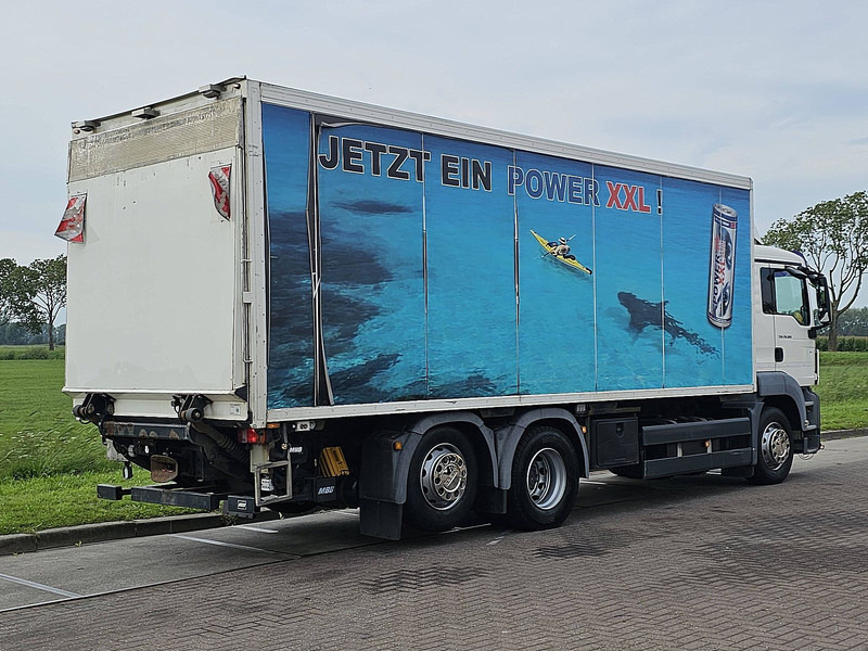 MAN 26.360 TGS 6X2 TAILLIFT - Kamion sa zatvorenim sandukom: slika 3 MAN 26.360 TGS 6X2 TAILLIFT - Kamion sa zatvorenim sandukom: slika 3