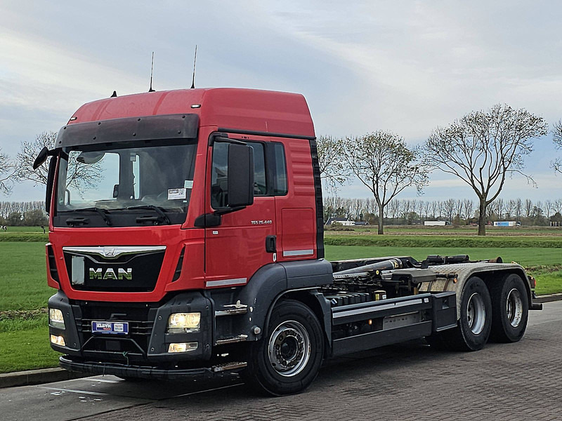 MAN 26.440 TGS - Kamion sa hidrauličnom kukom: slika 2 MAN 26.440 TGS - Kamion sa hidrauličnom kukom: slika 2