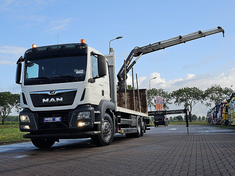 MAN 26.460 TGS HIAB X-HIDUO 188-B3 - Kamion sa tovarnim sandukom, Kamion sa dizalicom: slika 1 MAN 26.460 TGS HIAB X-HIDUO 188-B3 - Kamion sa tovarnim sandukom, Kamion sa dizalicom: slika 1
