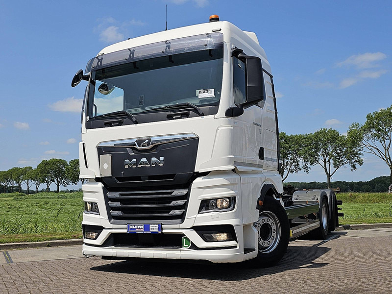 MAN 26.470 TGX - Kamion za prevoz kontejnera/ Kamion sa promenjivim sandukom: slika 1 MAN 26.470 TGX - Kamion za prevoz kontejnera/ Kamion sa promenjivim sandukom: slika 1