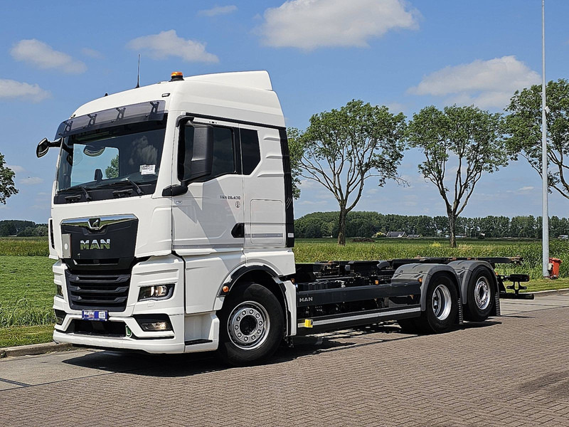 MAN 26.470 TGX TG3 6X2-4 STEERAXLE - Kamion za prevoz kontejnera/ Kamion sa promenjivim sandukom: slika 2 MAN 26.470 TGX TG3 6X2-4 STEERAXLE - Kamion za prevoz kontejnera/ Kamion sa promenjivim sandukom: slika 2